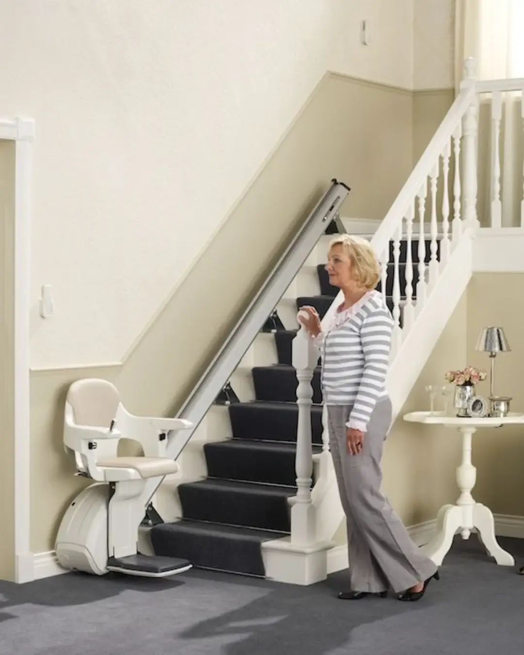 Folded stairlift seat